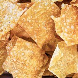 ฟรีเกี๊ยวทอด  เมื่อสั่งครบ 200บาท  (ครบแล้วกดเลือกเลยค่ะ)