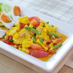 ตำข้าวโพดไข่เค็ม