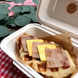 บ้านกะเพราแม่ปราณี&เบเกอรี่บ้านเพื่อน