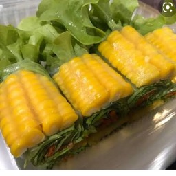 โรลข้าวโพด