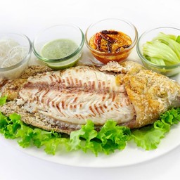 เมี่ยงปลาทับทิมเผาเกลือ