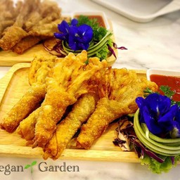 เห็ดเข็มทองห่มสไบเจ