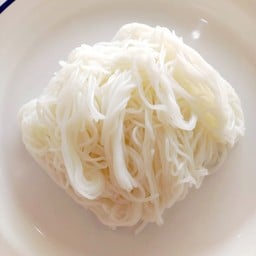 เส้นขนมจีน