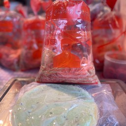 โรตีสายไหชุดเล็กเเป้งสดร้อนๆๆหอมใบเตย แป้งหอมเข้ากันกับไหมหวานมันกำลังดี