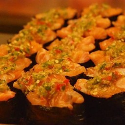 ซูชิแซลม่อนสับแซบ