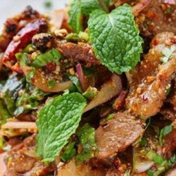 นิ้าตกเนื้อย่าง