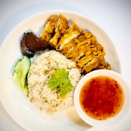 ข้าวมันไก่ทอด