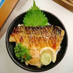 ข้าวหน้าปลาซาบะย่าง