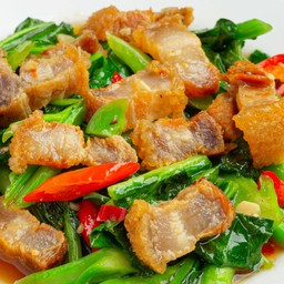คะน้าผัดน้ำมันหอย