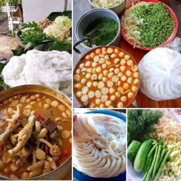 ขนมจีนนานา