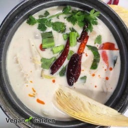 ต้มข่าหัวปลี