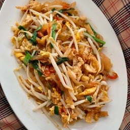 ผัดไทบิวตี้ by. หลังเอกภาพท้ายพิกุล