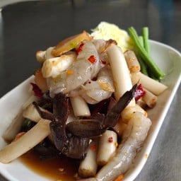 พี่เชฟแซ่บนัว ตลาดทรงชัย