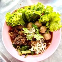 เกาเหลาเนื้อพิเศษ