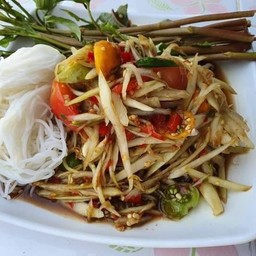 ครัวรุ่งฤดี กะเพราหมูกรอบ