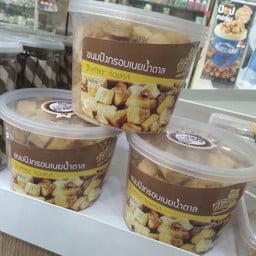 ขนมปังกรอบเนยน้ำตาล