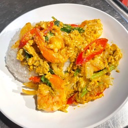 ข้าวผัดผงกะหรี่