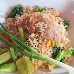 ข้าวผัด คะน้าหมูหมัก