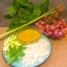 ขนมจีนน้ำยา อิ่มคุ้ม 39 บาท