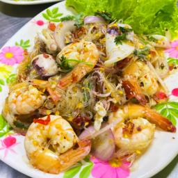 ลาบวุ้นเส้นกุ้ง-ปลาหมึก