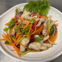 ยำตีนไก่