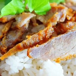 หมี่ขยุ้ม&หมูทอด (เมี่ยง ยำ อาหารตามสั่ง) แปดริ้ว