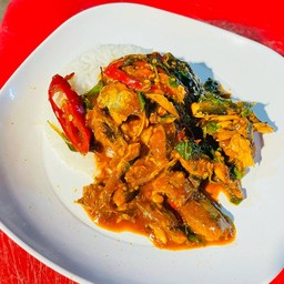 ข้าวกะเพราะปลากะป๋อง