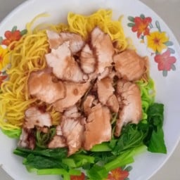 ร้านบะหมี่แห้งหมูแดง สปาเก็ตตี้ ตลาดเป๊บซี่