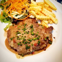 สเต็กสันในหมู ซอสพริกไทยอ่อน