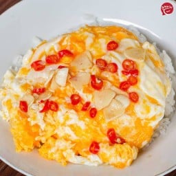 ตามสั่งเถื่อนสะเทือนวงการ By เชฟขี้เมา
