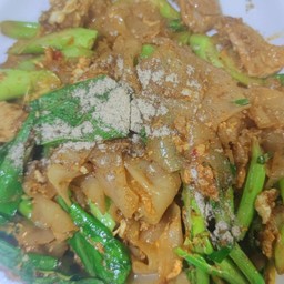 ผัดซีอิ๊วหมู