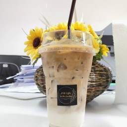 J&W Coffee in the Garden