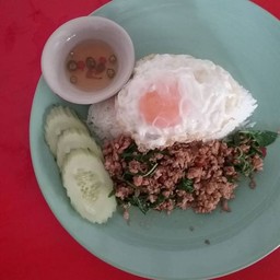 ข้าวกะเพราหมู