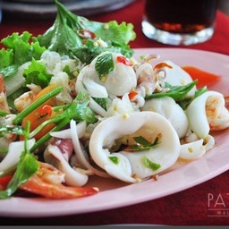 ยำปลาหมึก+หมูสับ