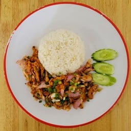 แอบอร่อย (อาหารตามสั่ง/ก๋วยเตี๋ยว/ทะเล) ปตท.ลาดใหญ่