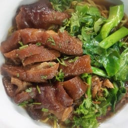 ร้านข้าวหมูแดงคุณหมิง