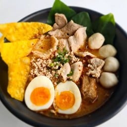 ก๋วยเตี๋ยวไก่ตุ๋น