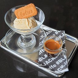 Biscoff Affogato