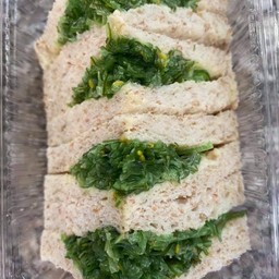 แซนวิช ยำสาหร่าย