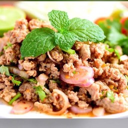 ลาบหมู()