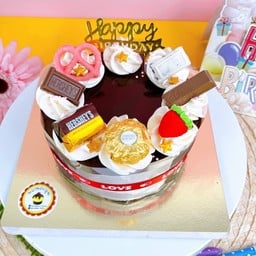 เค้กชอคโกแลตหน้านิ่ม 1 ปอน เฟอร์เรโร่