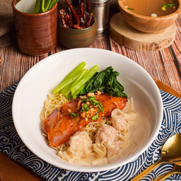 บะหมี่ เกี๊ยว หมูแดง