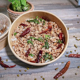 กระเพราพริกแห้งสูตรโบราณ