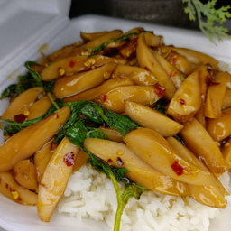 กะเพราไส้กรอก