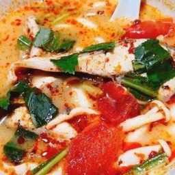 ต้มยำปลานิล (หม้อเล็ก)