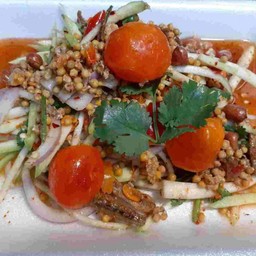 ยำไข่แมงดาไข่แดงปลาร้า