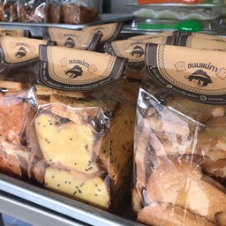 ขนมปังกรอบ