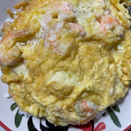 ข้าวไข่เจียวกุ้งร้อนๆ