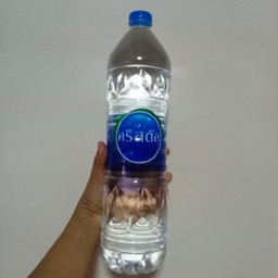 น้ำดื่มใหญ่