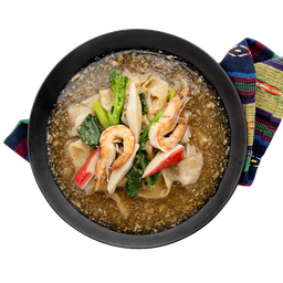 [ร้านราดหน้าเจ๊รัตน์] ราดหน้าทะเล